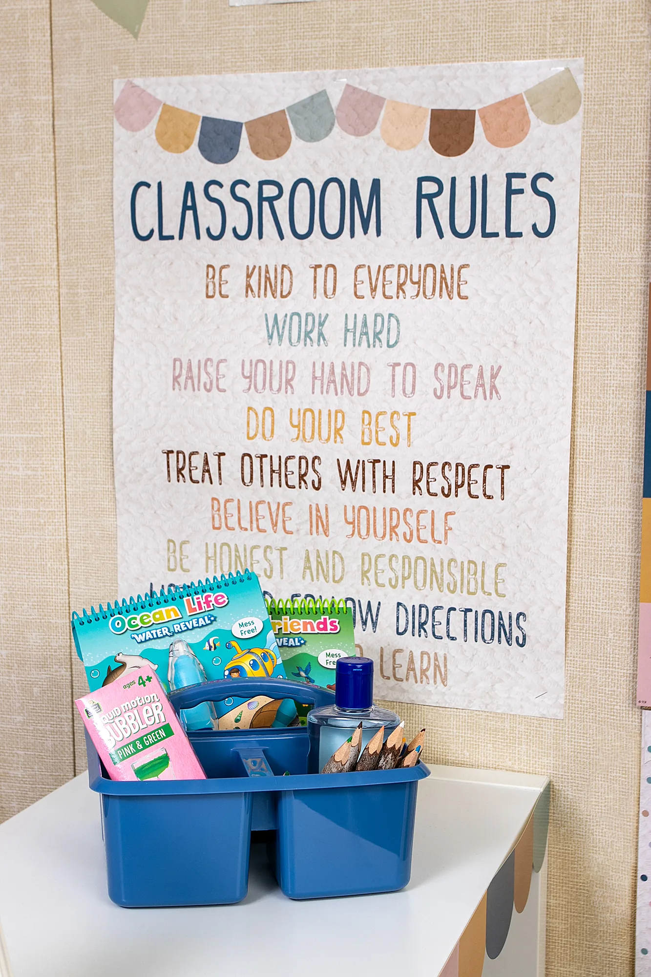 Everyone is Welcome Classroom Rules Chart - Image 2